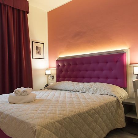 Alma Living Hotel- Al Girarrosto Venzone Luaran gambar