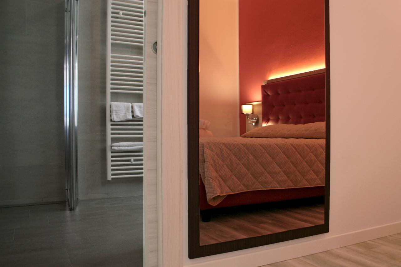 Alma Living Hotel- Al Girarrosto Venzone Luaran gambar