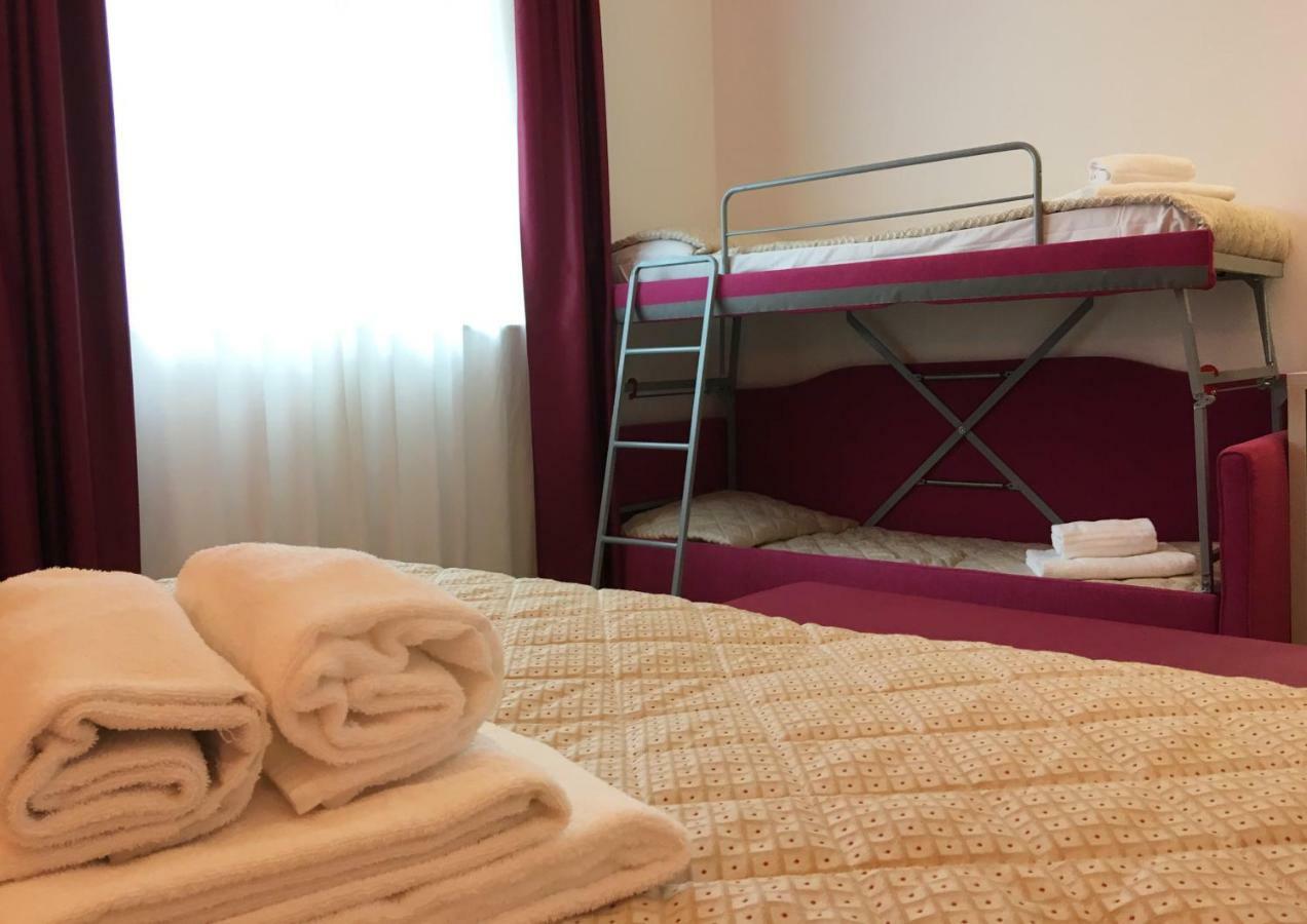 Alma Living Hotel- Al Girarrosto Venzone Luaran gambar